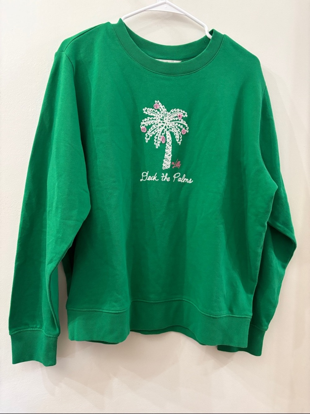 Lilly Pulitzer - NWT - Green 'Deck the Palms' Palm Tree Sweatshirt - medium